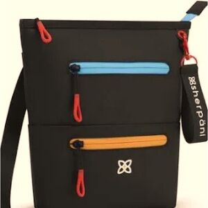 Sherpani Sadie crossbody bag